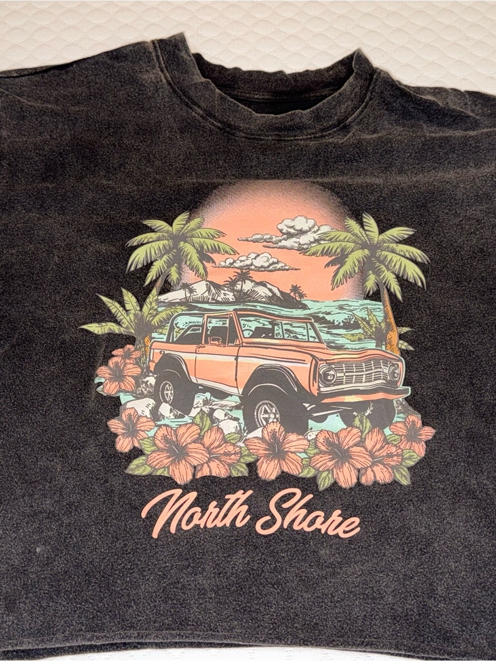 North Shore Women’s crop Graphic Short sleeve- Black with Peach Surf Design